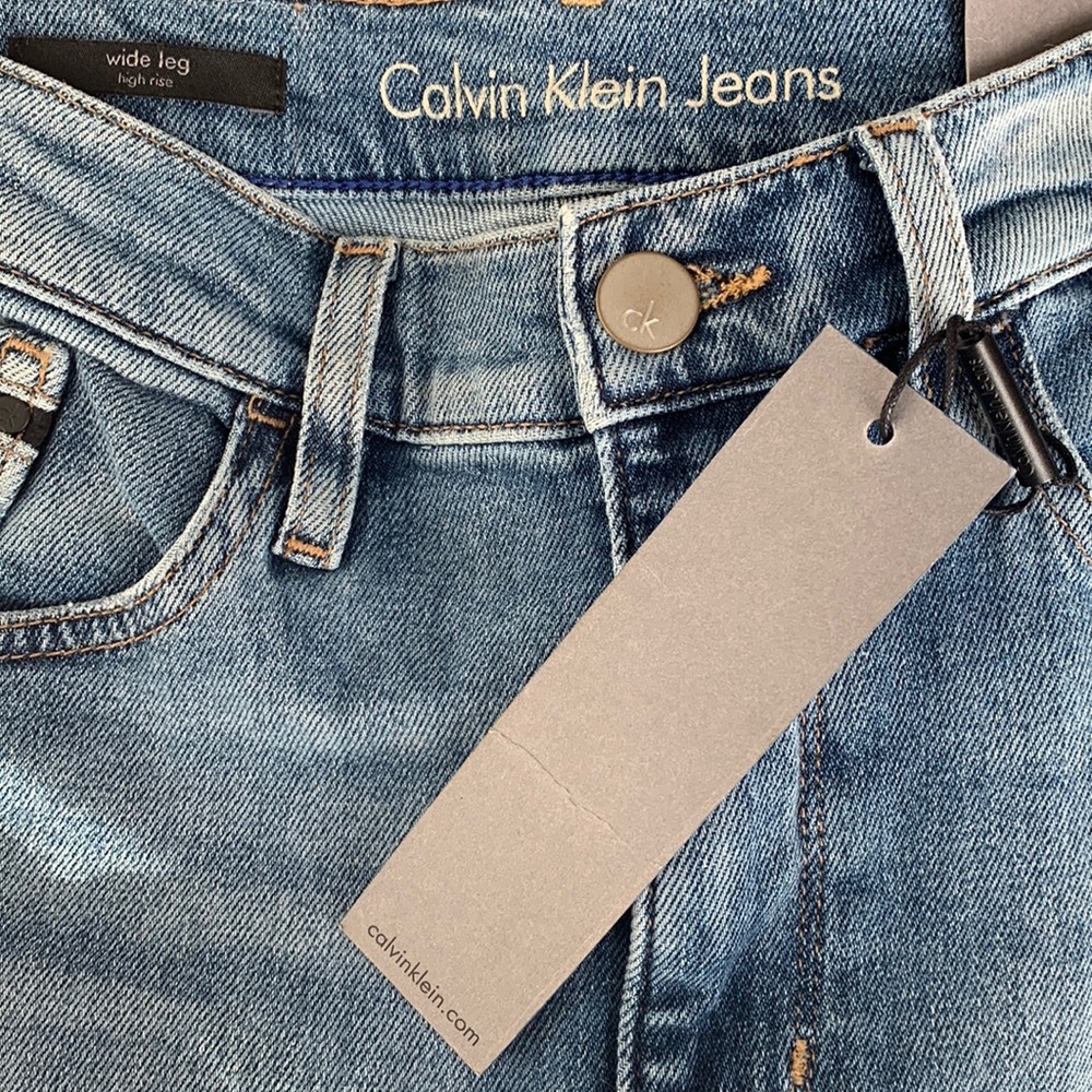 Calvin Klein Wide Leg/High Rise Jeans
